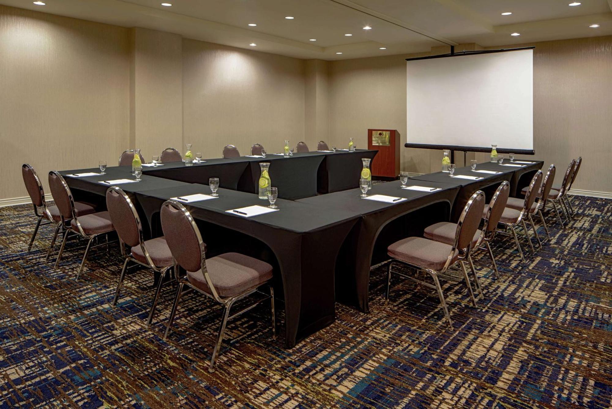 Doubletree Suites By Hilton Salt Lake City Exterior foto
